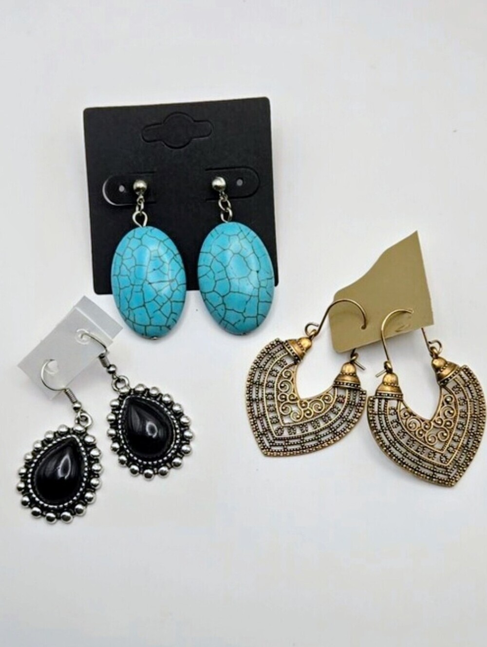 3 Vintage Turquoise Crackle Oval  Silver Tone Blk Stone Brass Tone Earrings Lot